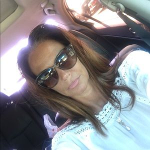 Meet your Posher, Stacey